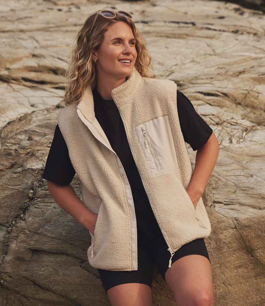 Ravine Unisex Borg Fleece Gilet - PenCarrie